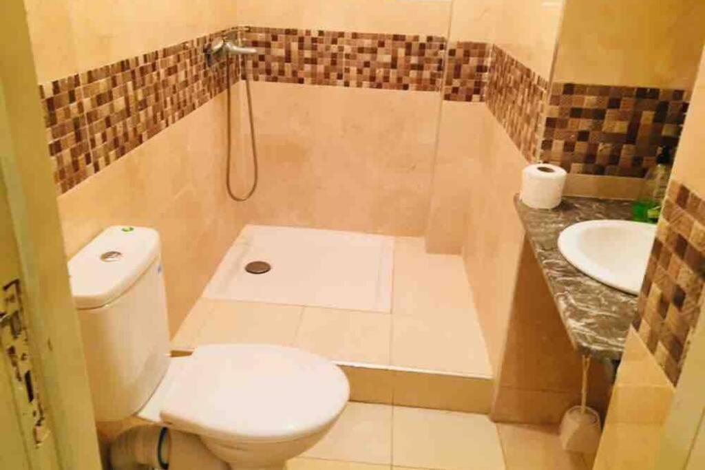 Nice 2 Bedrooms Apartment Near The Beach Рабат Екстериор снимка